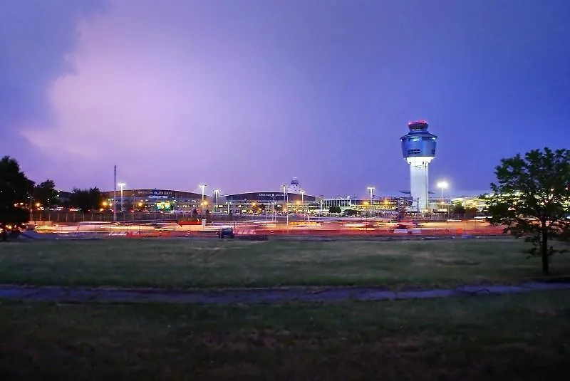 ***  Corona Hotel New York - Laguardia Airport United States